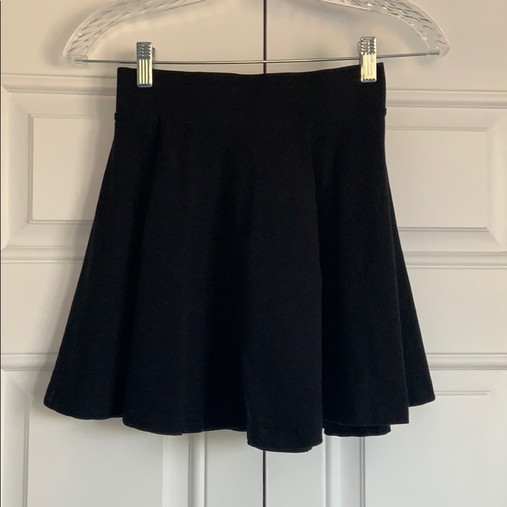 H&M Black Circle Skirt